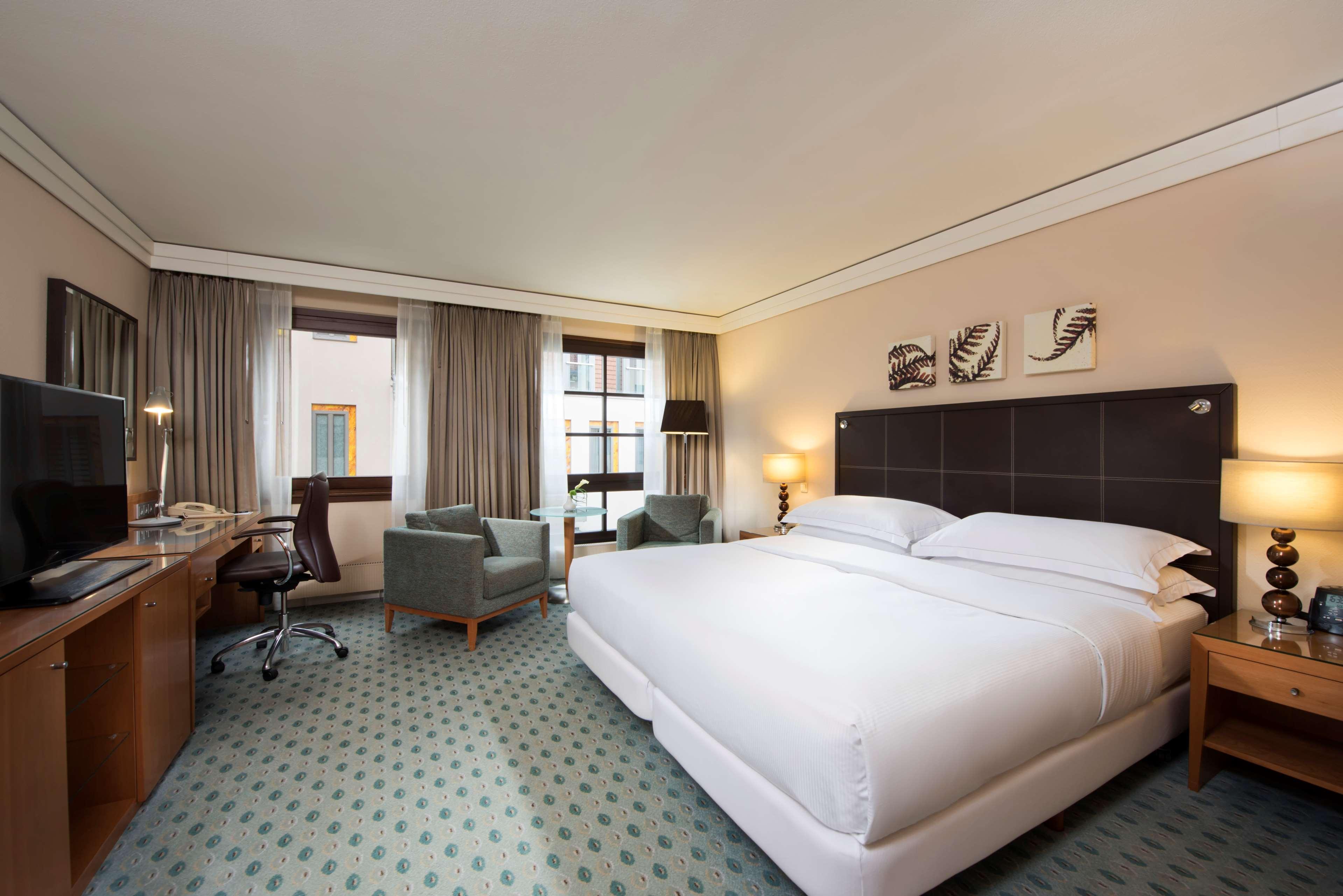 Hilton 4*