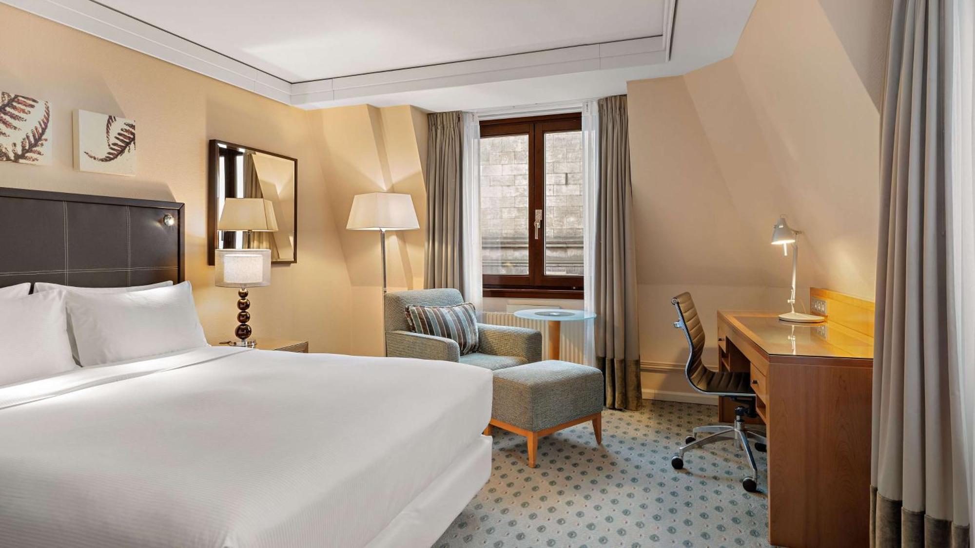 Hilton 4*
